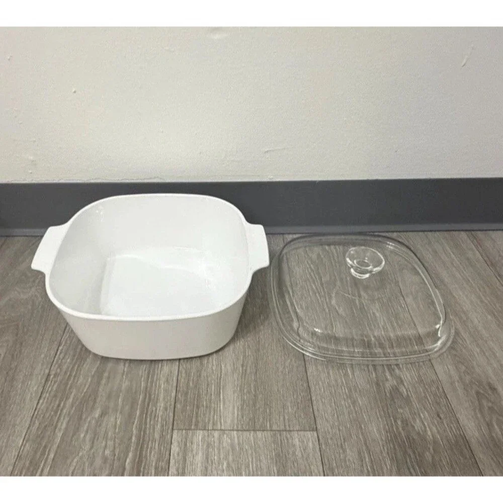 VTG All White Corning  A-5-B 5 Qt, Casserole Dish W/ Pyrex Lid 10” A-12-C